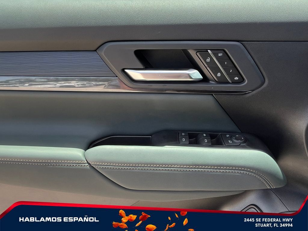 New 2026 GMC Terrain AT4 w/ Convenience Package III AWD/4WD image 23