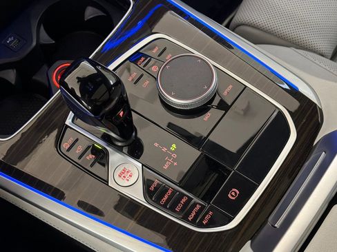 Certified 2023 BMW X5 sDrive40i w/ Parking Assistance Package image 18