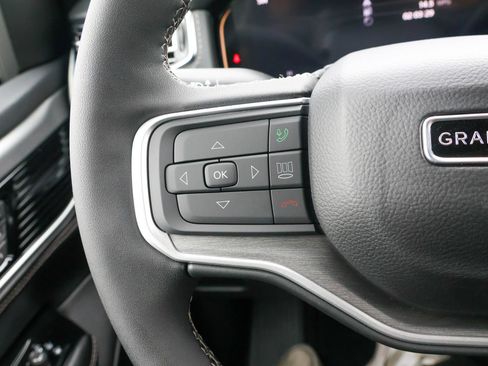 New 2026 Jeep Grand Wagoneer L Limited AWD/4WD image 27