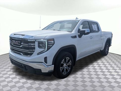 Used 2025 GMC Sierra 1500 SLT image 7