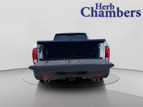 Used 2025 Honda Ridgeline RTL image 11