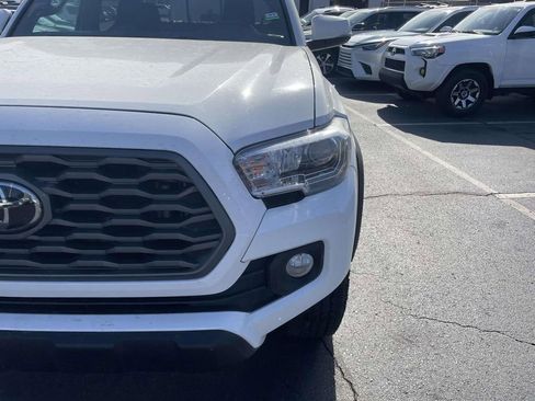 Used 2023 Toyota Tacoma TRD Off-Road image 14