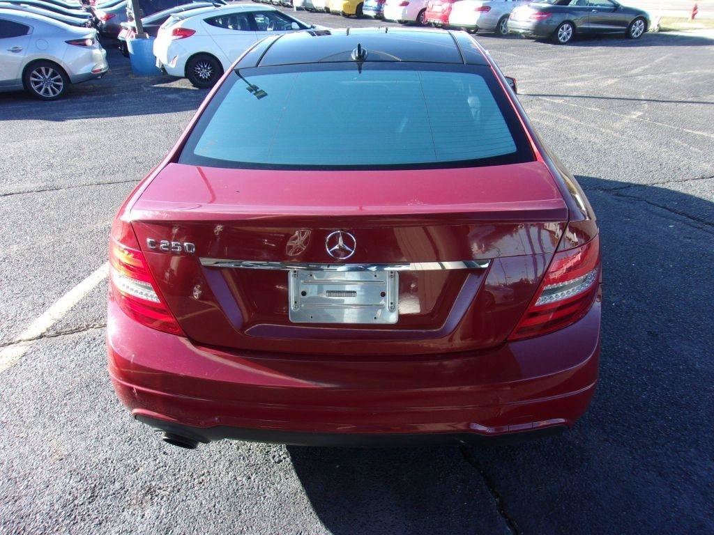 Used 2014 Mercedes-Benz C 250 Coupe image 5