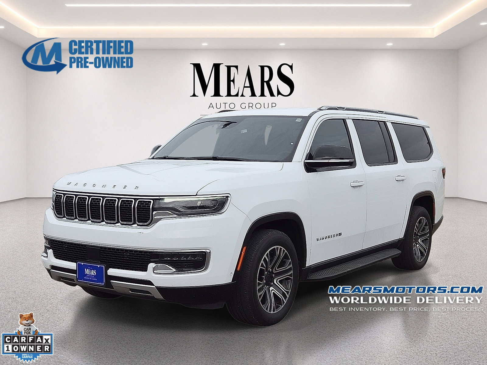 Used 2024 Jeep Wagoneer L Series II w/ Flexible Seating Group RWD image 1