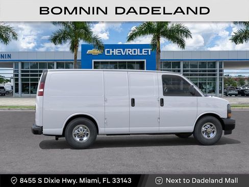 New 2026 Chevrolet Express 2500 w/ Driver Convenience Package RWD image 6