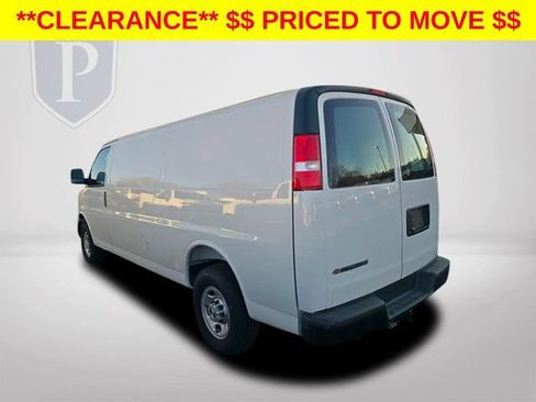 New 2025 Chevrolet Express 2500 Extended w/ Driver Convenience Package RWD image 10