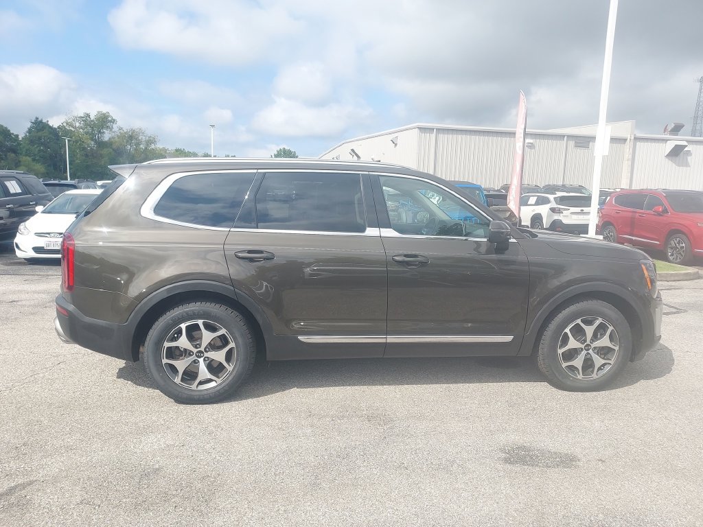 Used 2020 Kia Telluride EX AWD/4WD image 8