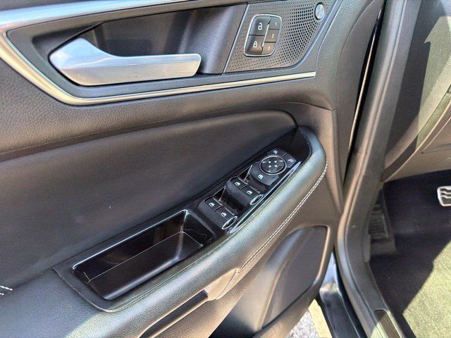Used 2020 Ford Edge ST w/ Equipment Group 401A AWD/4WD image 12