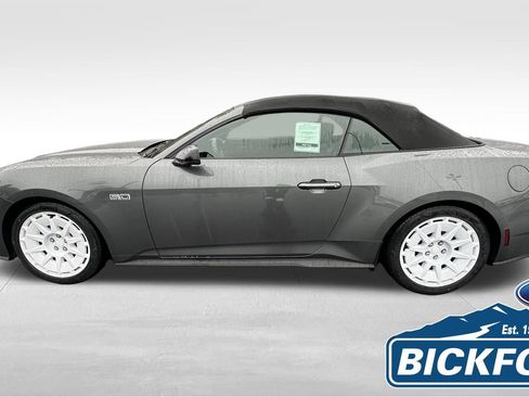 New 2026 Ford Mustang GT Premium w/ GT Performance Package image 9