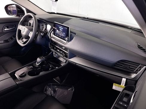 New 2026 Nissan Rogue Dark Armor AWD/4WD image 25