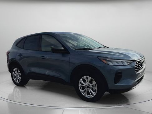 New 2026 Ford Escape Active FWD image 39