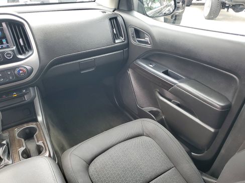 Used 2017 GMC Canyon SLE w/ Nightfall Edition image 15