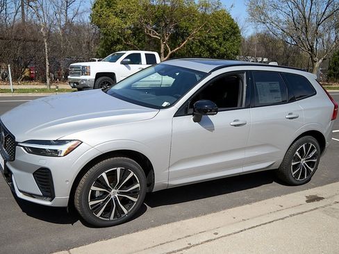 New 2025 Volvo XC60 B5 Plus w/ Protection Package Premier image 3