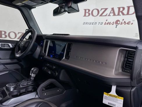 New 2025 Ford Bronco Outer Banks w/ Sasquatch Package image 28