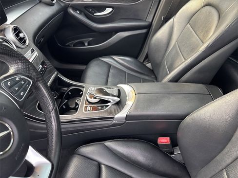 Used 2016 Mercedes-Benz GLC 300 image 20