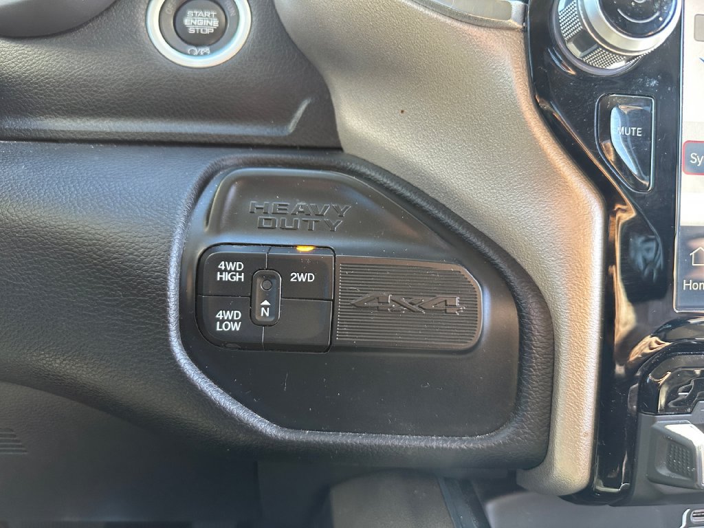 Used 2024 RAM 3500 Laramie AWD/4WD image 21