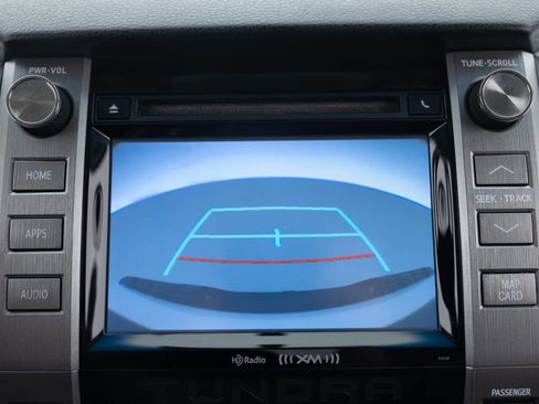 Used 2017 Toyota Tundra SR5 w/ SR5 Upgrade Package image 37