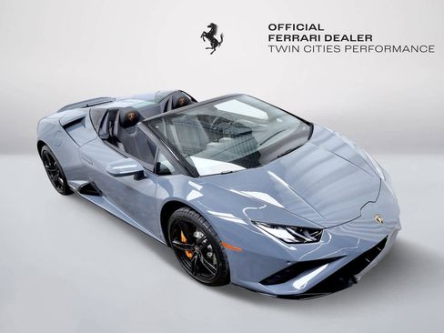 Used 2021 Lamborghini Huracan EVO image 10