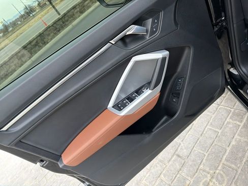 Used 2024 Audi Q3 2.0T Premium w/ Convenience Package image 11