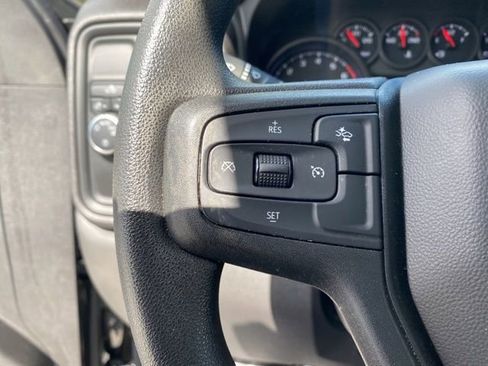 Certified 2022 Chevrolet Silverado 1500 Custom image 16