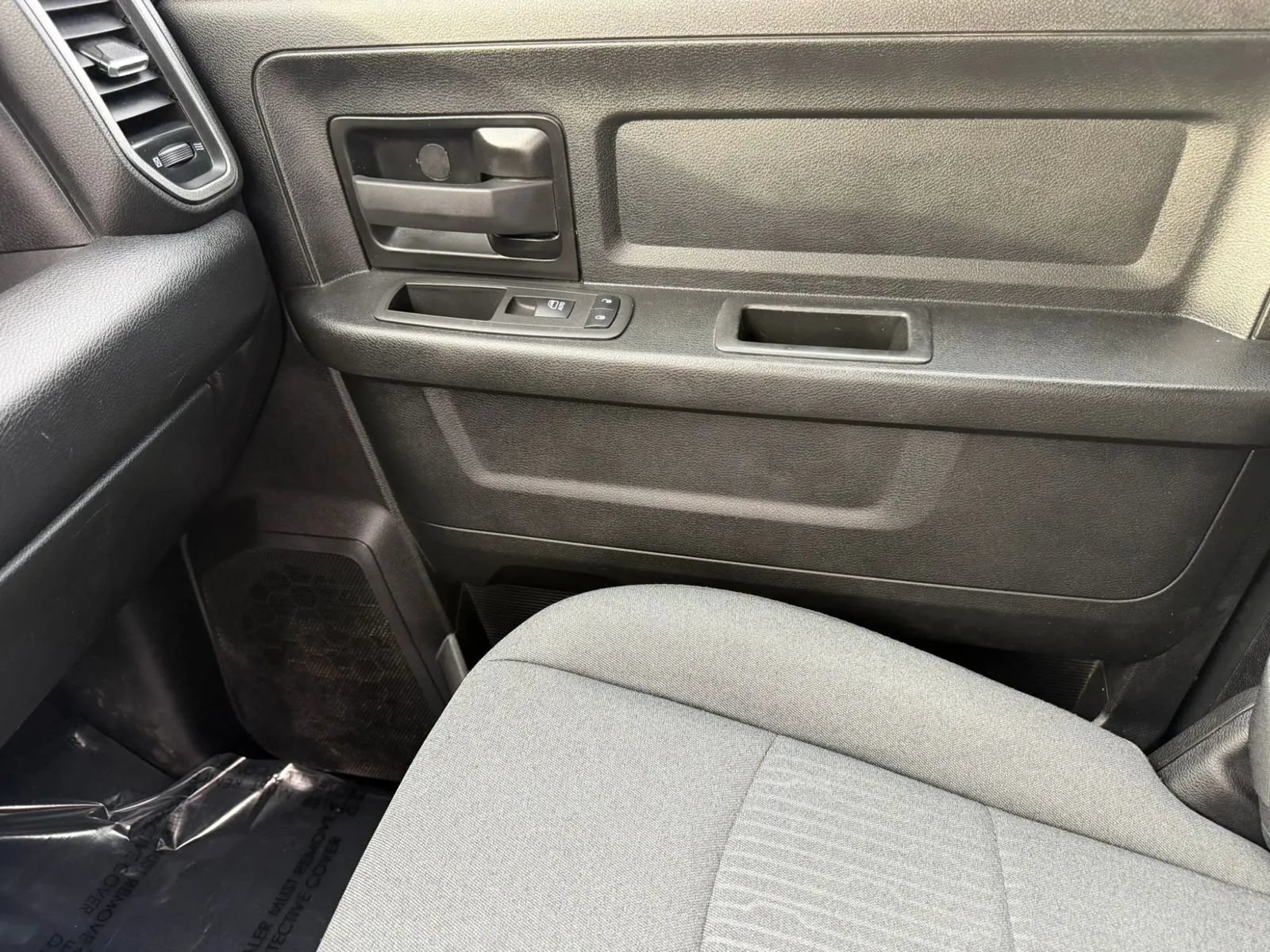 Used 2023 RAM 2500 Tradesman AWD/4WD image 28