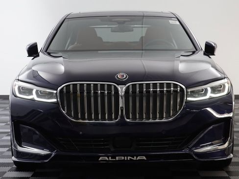 Used 2022 BMW ALPINA B7 xDrive image 29