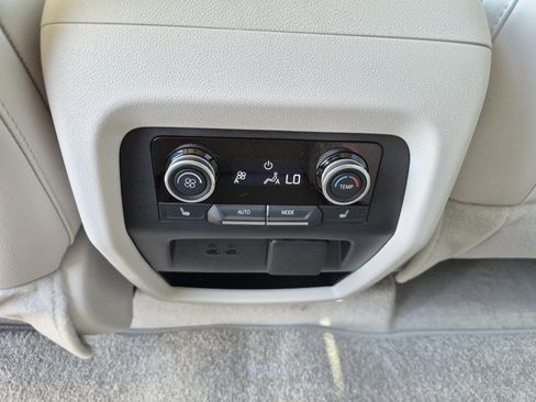 New 2026 Buick Enclave Avenir w/ Super Cruise Package FWD image 13
