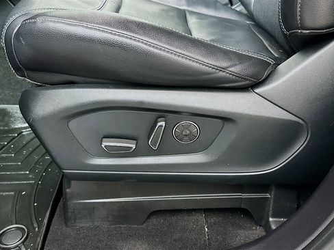 Used 2020 Ford Explorer ST w/ ST Street Pack image 19