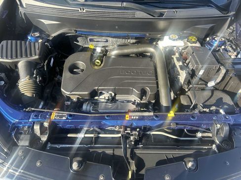 Used 2023 Chevrolet Equinox RS w/ LPO, Floor Liner Package image 30