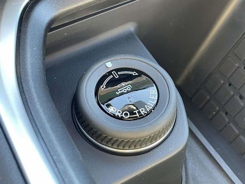 New 2025 Ford Expedition Max Platinum w/ Stealth Appearance Package image 15