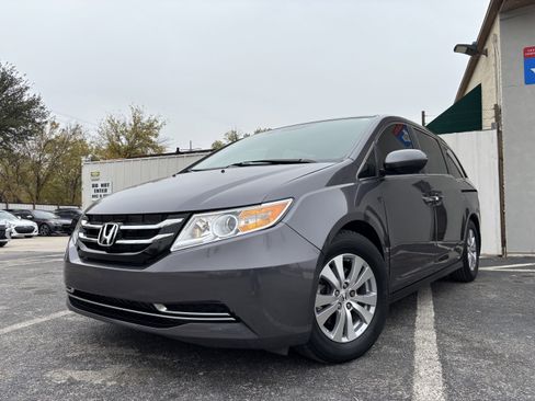 Used 2016 Honda Odyssey EX-L image 1
