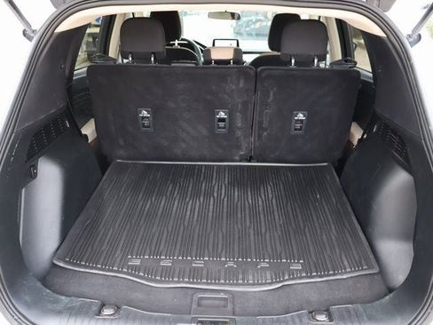 Certified 2020 Ford Escape SE image 14