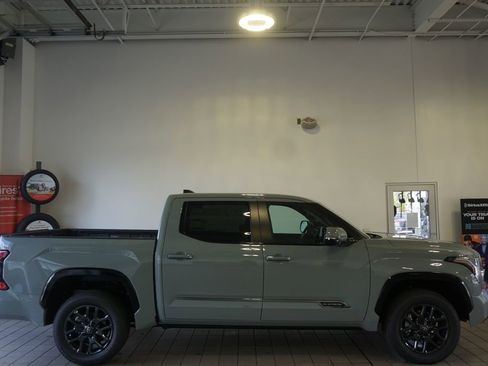 New 2026 Toyota Tundra Platinum AWD/4WD image 19