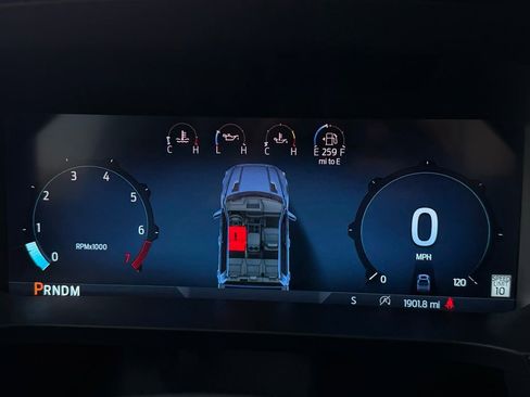 New 2025 Ford F150 Lariat w/ Equipment Group 501A Mid image 14