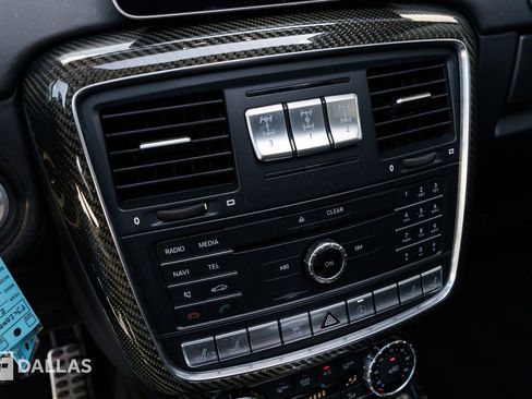 Used 2018 Mercedes-Benz G 550 Squared image 30