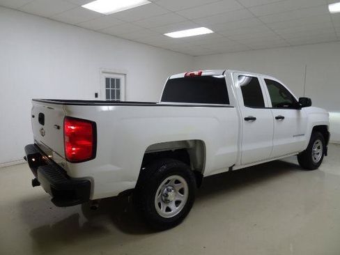 Used 2019 Chevrolet Silverado 1500 W/T RWD image 6