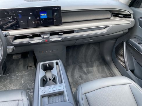 New 2026 Kia EV9 Light image 14