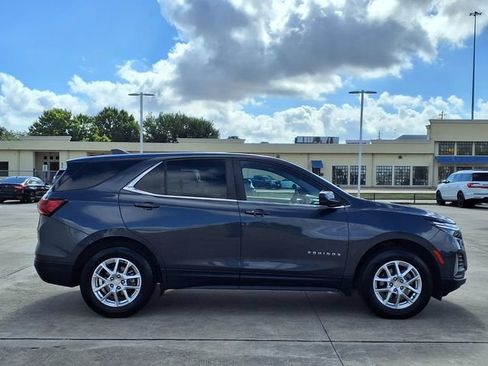 Used 2022 Chevrolet Equinox LT AWD/4WD image 21