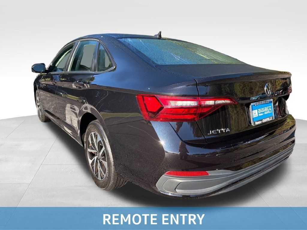 Used 2024 Volkswagen Jetta S FWD image 4