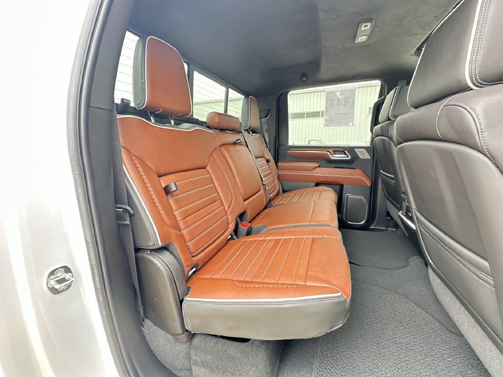 Certified 2024 GMC Sierra 2500 Denali Ultimate AWD/4WD image 28