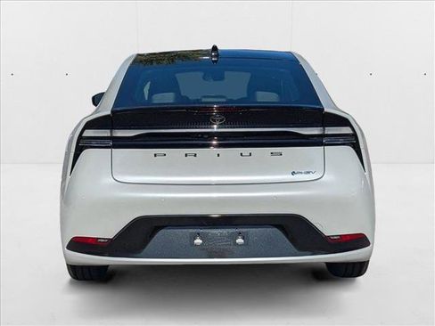 New 2026 Toyota Prius Plug-In Hybrid image 7