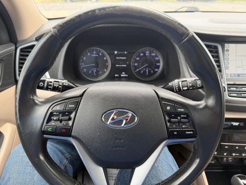 Used 2016 Hyundai Tucson Limited w/ Option Group 03 AWD/4WD image 37
