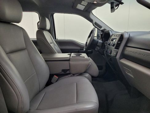 Used 2019 Ford F250 XL image 21