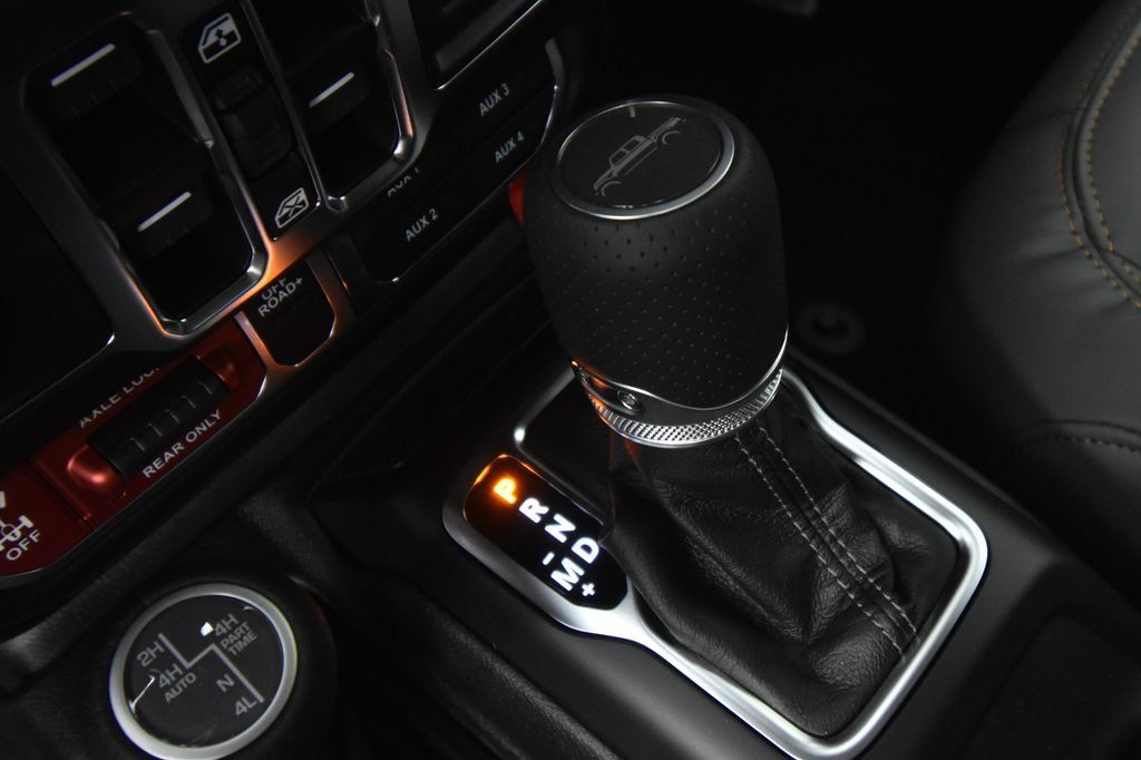New 2027 Jeep Gladiator Mojave AWD/4WD image 28