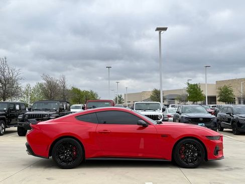Used 2024 Ford Mustang GT Premium w/ GT Performance Package image 4