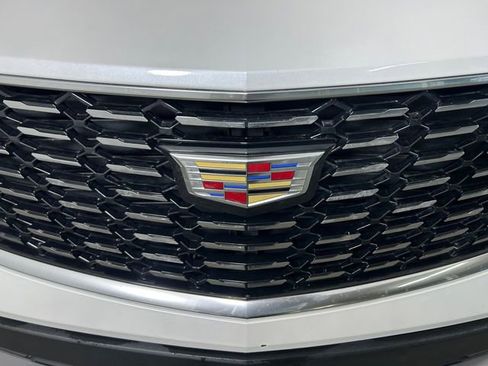 Certified 2023 Cadillac XT4 Premium Luxury w/ Cold Weather Package image 6