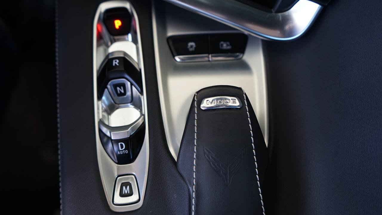 Used 2021 Chevrolet Corvette Stingray Preferred Cpe w/ Z51 Performance Package RWD image 16