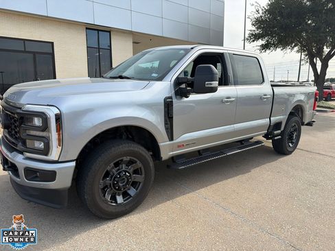 Used 2024 Ford F250 Lariat w/ Lariat Ultimate Package AWD/4WD image 3