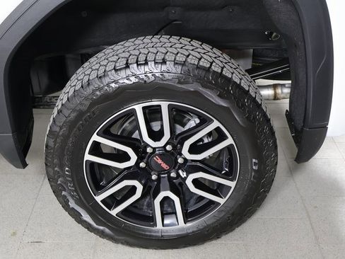 Used 2026 GMC Sierra 1500 AT4 w/ AT4 Premium Package image 12