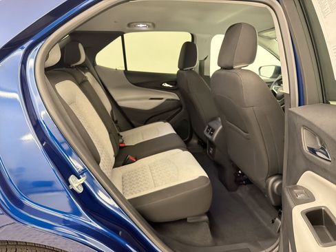 Used 2022 Chevrolet Equinox LT FWD image 24